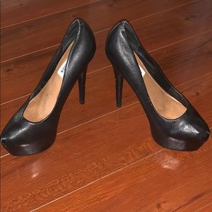 Steven Madden -Platform Pump